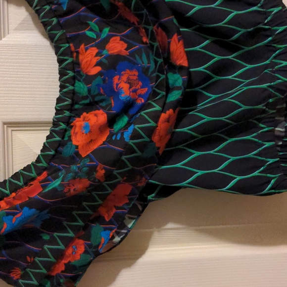 Kenzo x H&M Floral Print Blouse 34 US 2/4 Off-the-Shoulder Rare Style - Picture 3 of 5